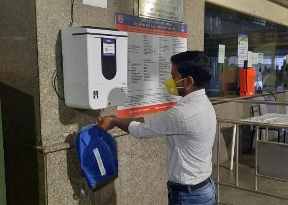 Metro started in Unlock-4 photos, अनलॉक-4 में शुरू हुई मेट्रो, तस्वीरों में देखें राजधानी दिल्ली से लेकर कोच्चि तक का सफर