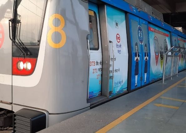 Metro started in Unlock-4 photos, अनलॉक-4 में शुरू हुई मेट्रो, तस्वीरों में देखें राजधानी दिल्ली से लेकर कोच्चि तक का सफर