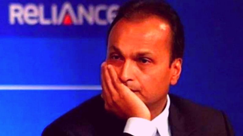 DoT gives big blow to Anil Ambani, Reliance Communications may shut down!