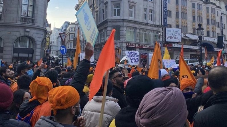 Farmer agitation reaches London protests outside Indian High Commission  many people detained