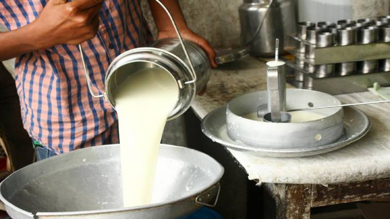 Petrol and Diesel Prices: Amid fuel price hike, milk prices are likely to rise as producers in some villages have decided to hike the prices.