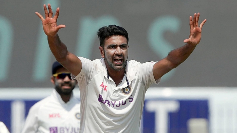 ravichandran ashwin creates history take a wicket on the first ball of a Test inning india vs england chennai test