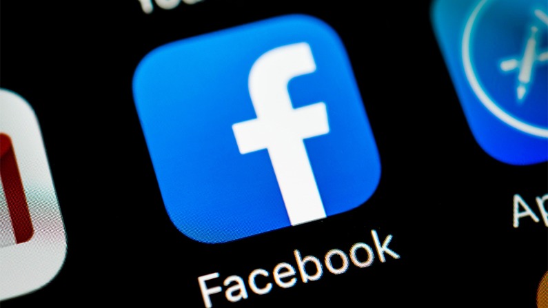 Facebook Summon Case: फेसबुक इंडिया हेड की दलील- दिल्ली विधानसभा के सामने पेश होने के लिए बाध्य नहीं | Facebook summon case facebook india head said not obligated to appear before delhi