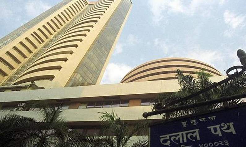 Share Market Updates: Stock market rises but pressure on Reliance shares ahead of AGM meeting