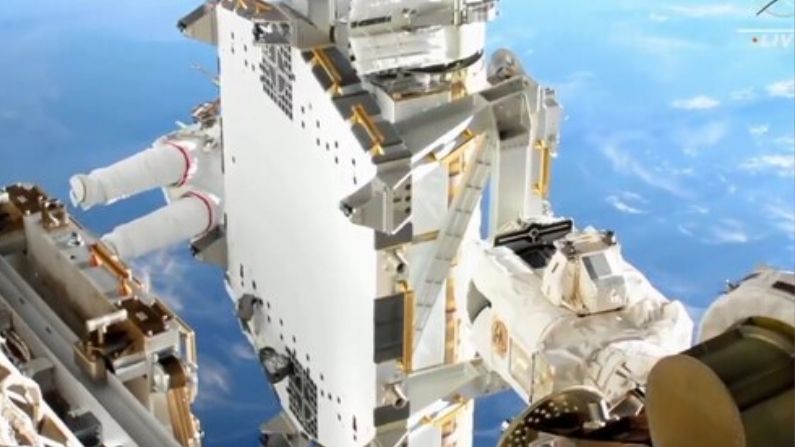 NASA shared a great video of Spacewalk, this is how astronauts work at an altitude of 410 km